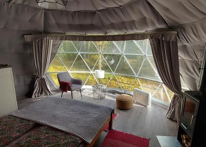 럭셔리텐트 Igloo Glamping Lakeland Camp