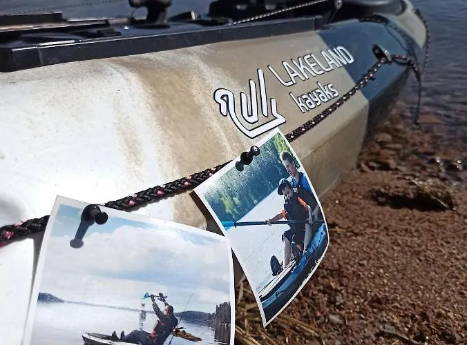 Igloo Glamping Lakeland Camp